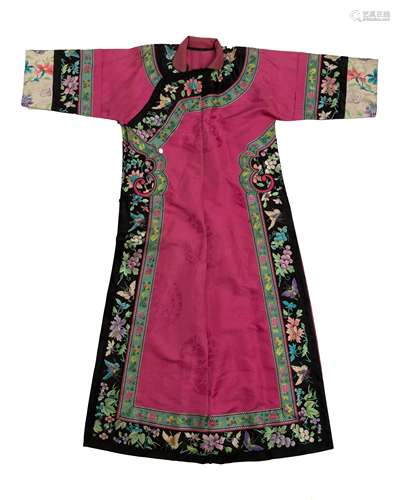 A Chinese embroidered silk robe