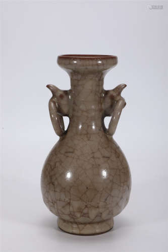 Guan Ware Dragon Handles Vase