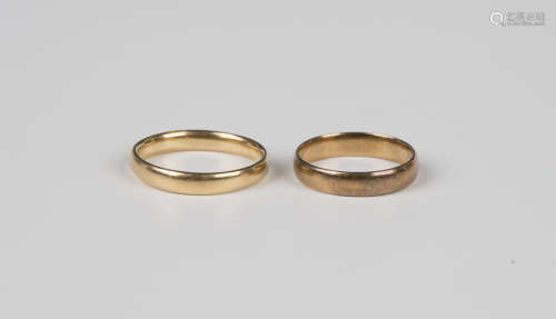 An 18ct gold wedding ring, Birmingham 1931, ring size approx...