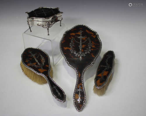 An Edwardian silver and tortoiseshell trinket box of rectang...