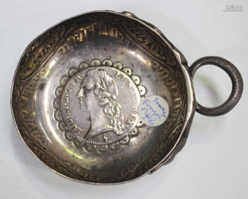 A mid-18th century French silver tasse du vin (wine taster),...