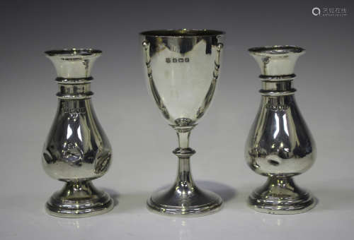 A George V silver goblet, the 'U' shaped body on a tapering ...
