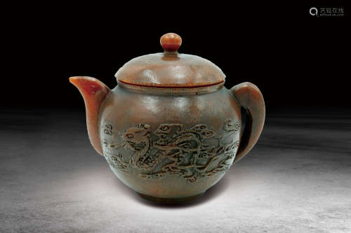 清 瓷龍紋茶壺