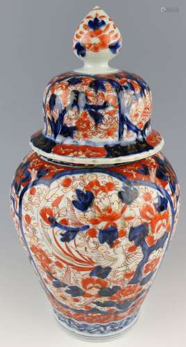 Deckel-Balustervase Japan, Imari