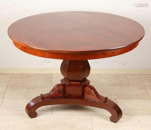 mahogany table