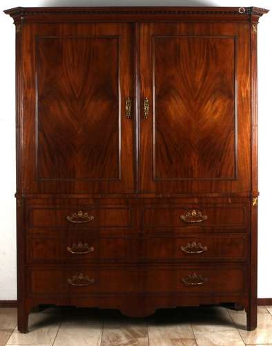 Mahogany cabinet, 1800