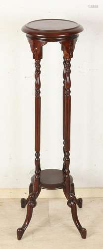 Mahogany pedestal