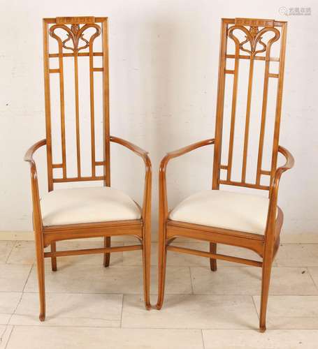 Two chairs, Medea Italy