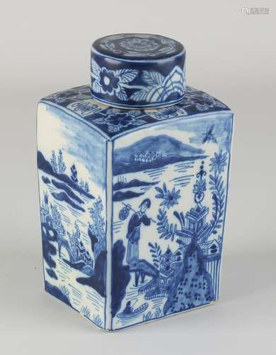 Delft tea caddy