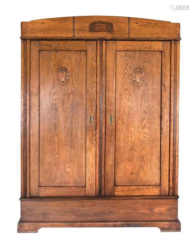 Oak cabinet, 1910