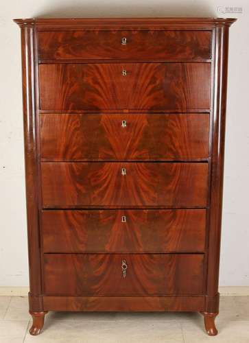 mahogany chiffoniere