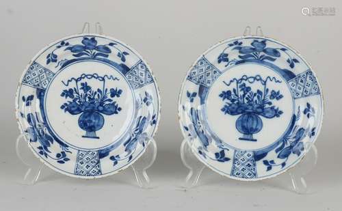 Two Delft porridge plates Ã˜ 16.5 cm.