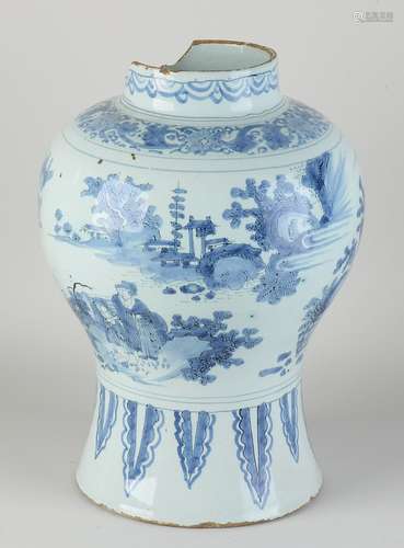 18th century Delft vase, H 31 cm.