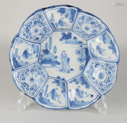 18th - 19th century Delft or Hanau pleated dish Ã˜ 26.3