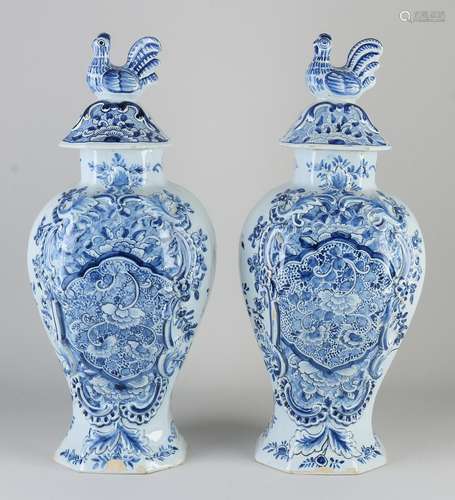 Two Delft vases, H 43 cm.