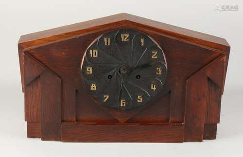 A'dam school mantel clock, 1925