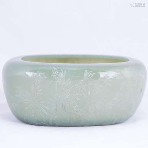 A PALE CELADON JADE WASHER, QING DYNASTY