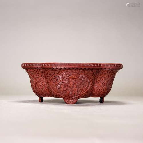 A CHINESE CINNABAR LACQUER QUATREFOIL JARDINIERE