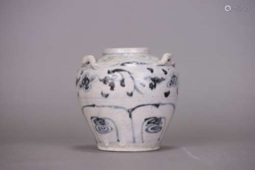A CHINESE BLUE AND WHITE STORAGE JAR
