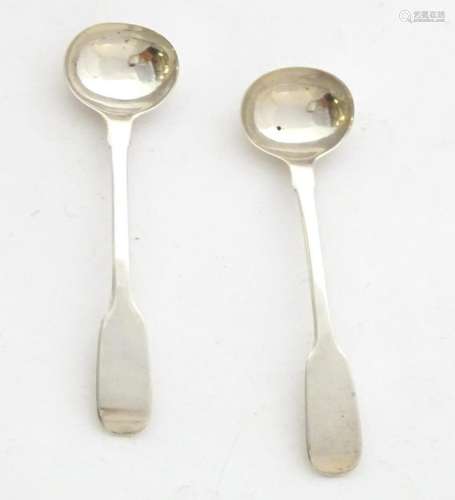 A pair of early 19thC silver fiddle pattern salt
