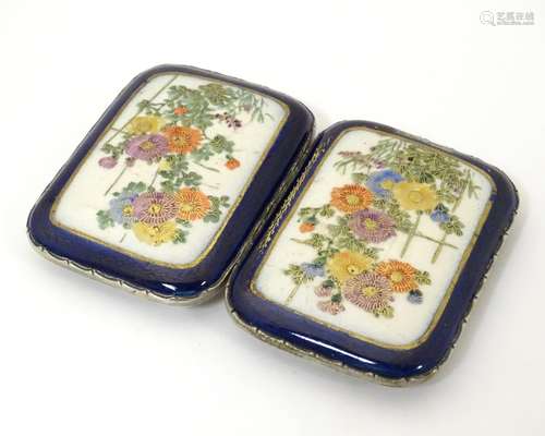 A two part buckle set with Oriental Satsuma decorated