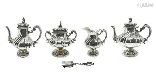 Silver set, consisting of teapot, coffee maker, milk