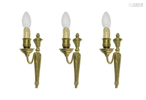 N. 3 applique with a light in golden brass, empire