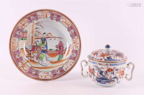 A China Qianlong porcelain Mandarin dish, 18th century.