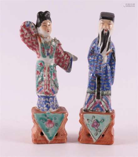 A set of polychrome porcelain figures, China 19th century.