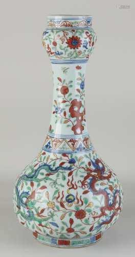 Chinese Wucai knob vase, H 39.5 cm.