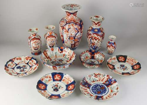 Lot Imari porcelain (11x)