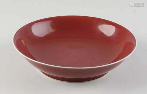 Chinese red glaze plate Ã˜ 19 cm.