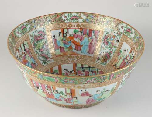 Large Cantonese bowl Ã˜ 33.5 cm.