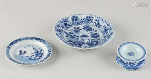 Three parts Kang Xi porcelain