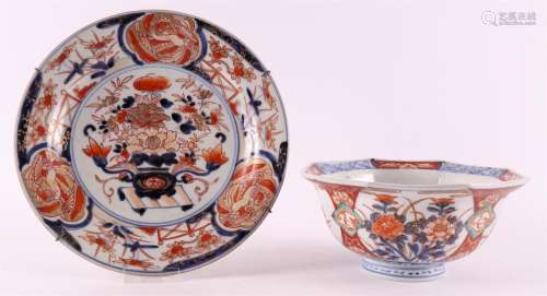 A porcelain Imari plate, Japan, circa 1700.