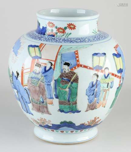 Wucai vase