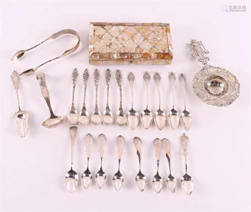 A lot of various 2nd grade 835/1000 silver, including cream ...