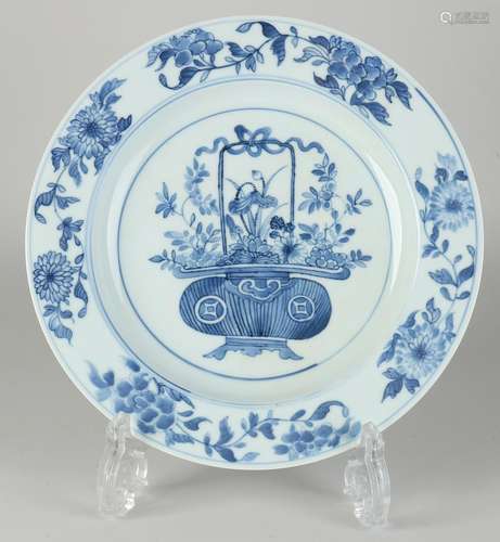 Chinese plate Ã˜ 22.8 cm.