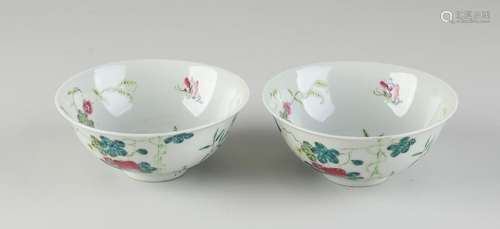 Two Chinese bowls Ã˜ 11.5 cm.