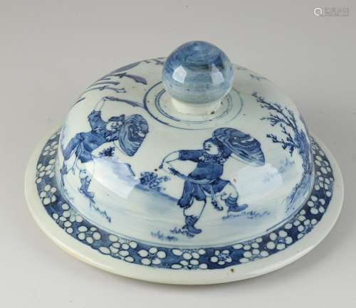 Chinese porcelain lid