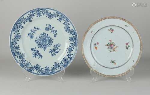 Two parts Chinese porcelain