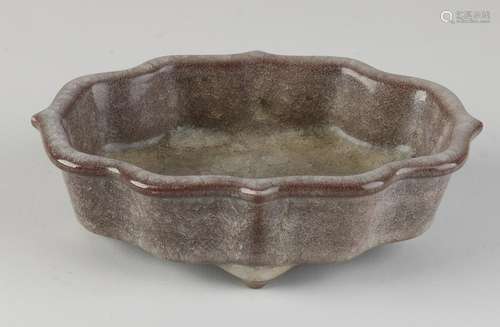 Chinese water bowl