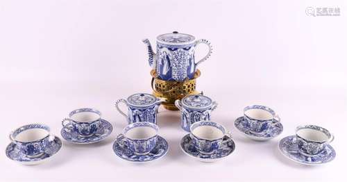 A porcelain tea service fragment with Chinoise Long list dec...