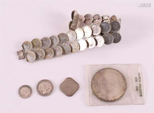 A so-called silver dime bracelet, early 20th century.