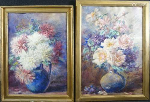 BRENOT-ABRAND Marie-Jeanne (1888-1963) : Vases de fleurs. De...