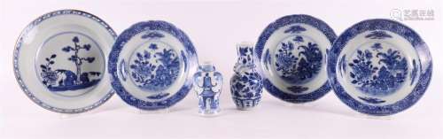 A lot of various blue/white porcelain, China, 18th/19th cent...