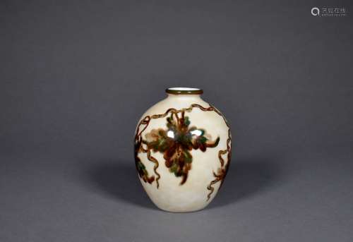 Camille THARAUD (1878-1956) à Limoges. Vase ovoïde en porcel...