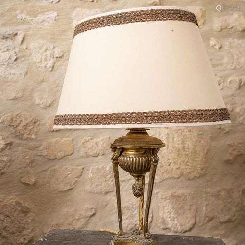 242. Lampe de style Empire, seconde moitié XIXe siècle,en fo...