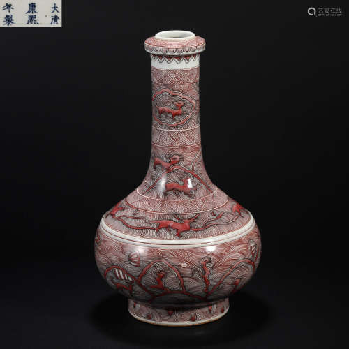 Qing Dynasty famille rose vase with animal pattern