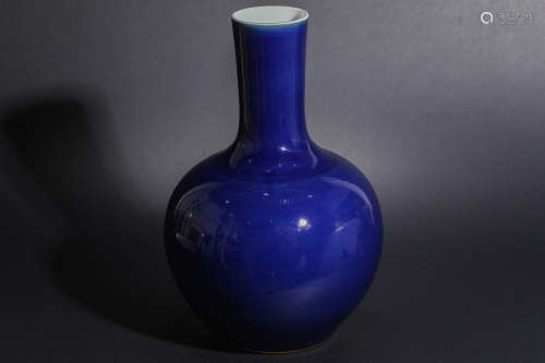 Qing dynasty blue glaze celestial vase